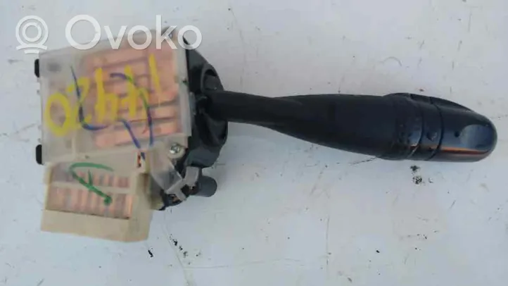 Nissan Pixo Posūkių/ šviesų rankenėlė 255404A00A