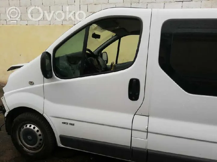 Renault Trafic I Porte avant 