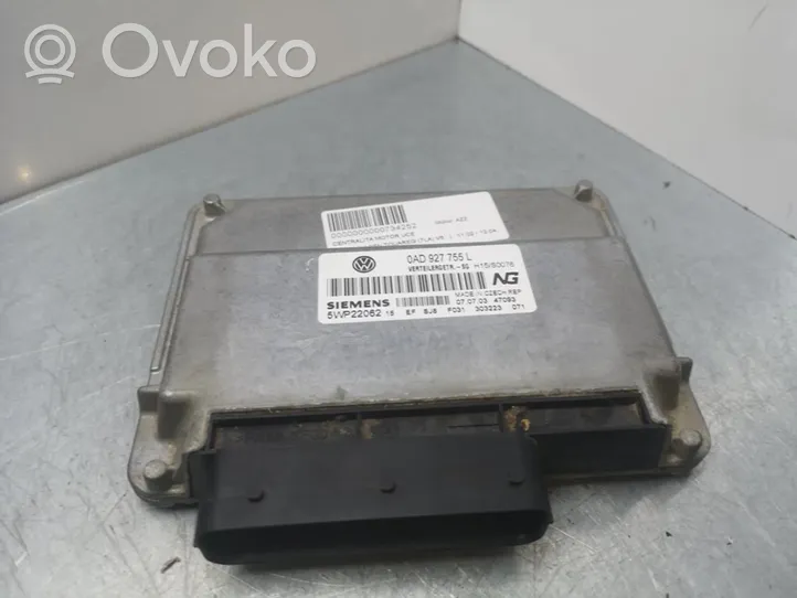 Volkswagen Touareg I Calculateur moteur ECU 0AD927755L