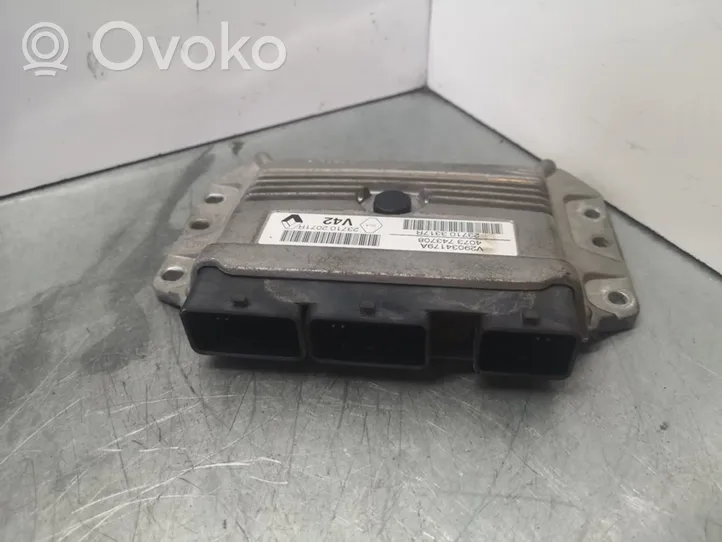 Dacia Sandero Sterownik / Moduł ECU 237103317R