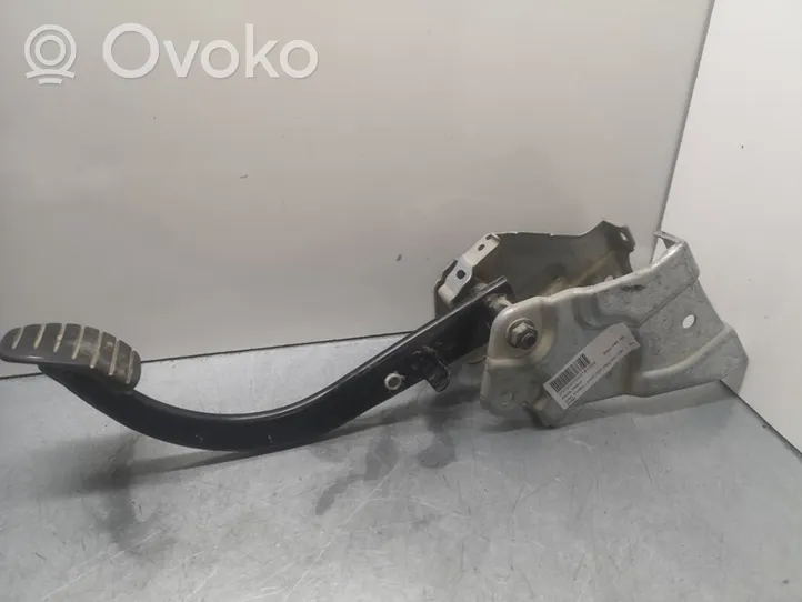 Opel Vivaro Brake pedal 