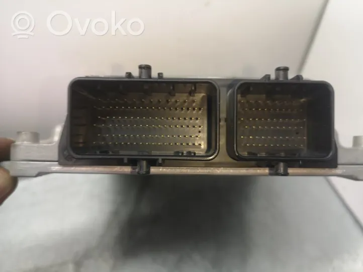 Mitsubishi Eclipse Cross Dzinēja vadības bloks 1860D114