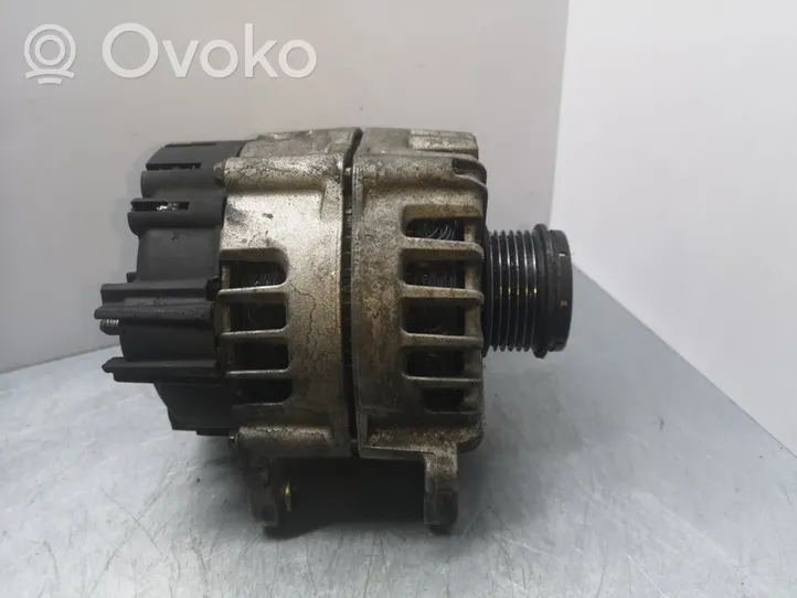 Audi A7 S7 4G Generatore/alternatore P0585682