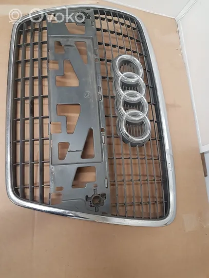 Audi A6 S6 C6 4F Griglia superiore del radiatore paraurti anteriore 4FO853651