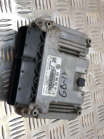 Volkswagen Jetta V Komputer / Sterownik ECU silnika 03G906021PP