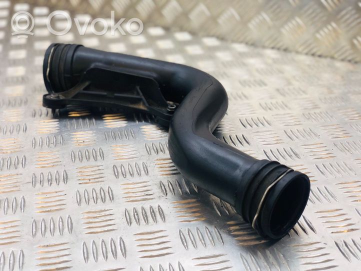 Volkswagen PASSAT B6 Tube d'admission de tuyau de refroidisseur intermédiaire 1K0145762