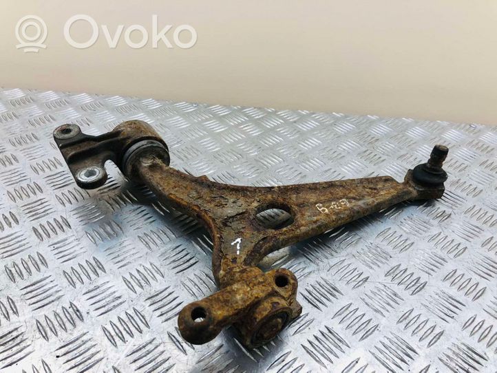 Citroen Jumpy Front lower control arm/wishbone 