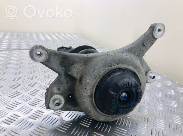 Audi A5 8T 8F Priekinis amortizatorius su spyruokle 8K0611301