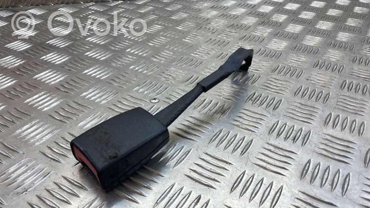 Audi A3 S3 8P Klamra przedniego pasa bezpieczeństwa 8P0857755