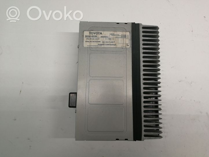 Toyota Land Cruiser (J120) Amplificatore 8628060280