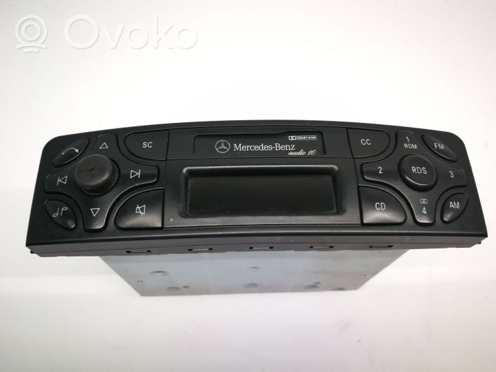 Mercedes-Benz C W203 Unità principale autoradio/CD/DVD/GPS A2038201686