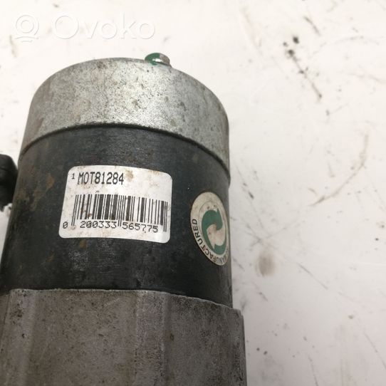 Mitsubishi Lancer Motor de arranque M0T81284