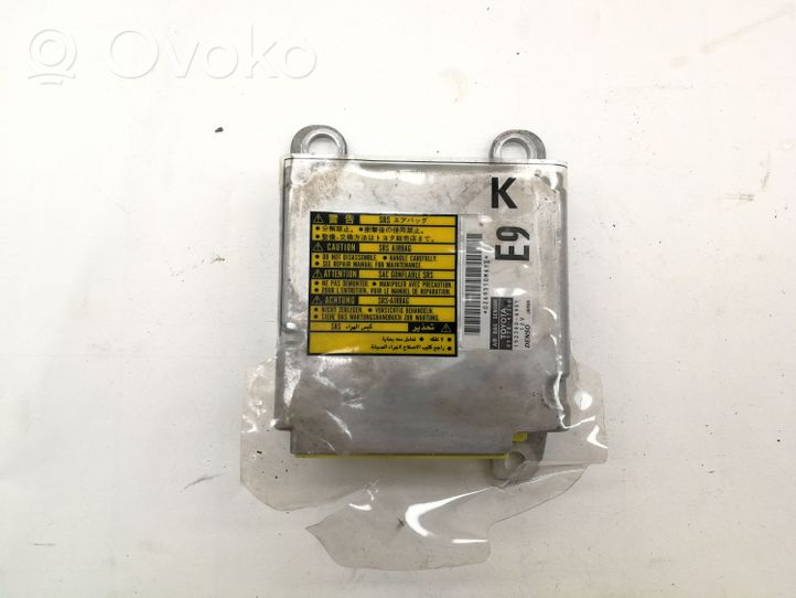 Toyota Prius (NHW20) Module de contrôle airbag 8917047390