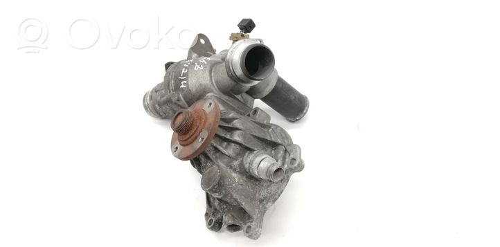 BMW 6 E63 E64 Water pump 7507849