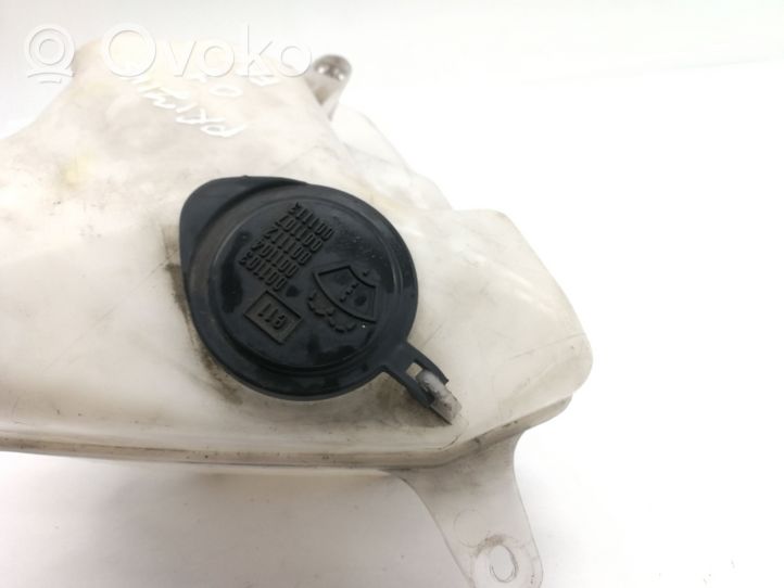 Toyota Prius (NHW20) Réservoir de liquide lave-lampe 060851145