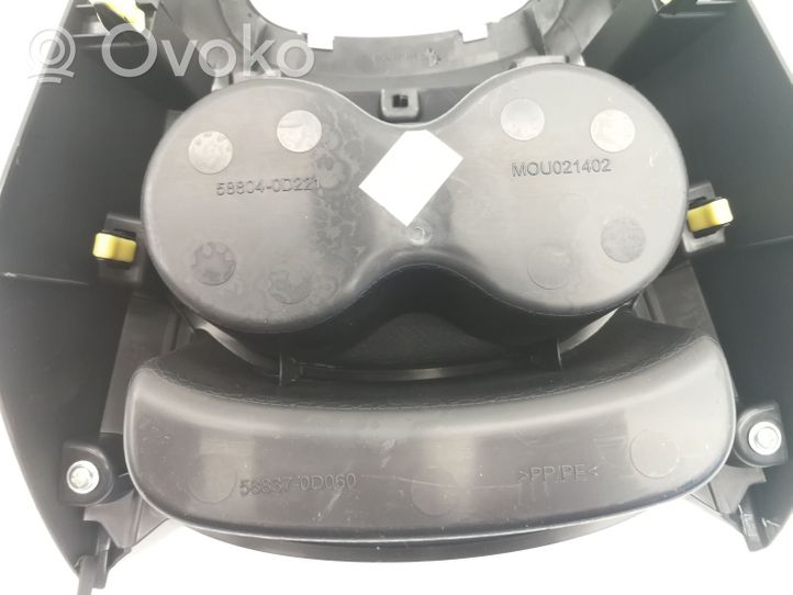 Toyota Yaris Ramka drążka zmiany biegów 588040D221