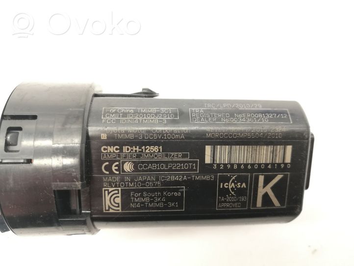 Toyota Yaris Bouton poussoir de démarrage du moteur 2010DJ2910