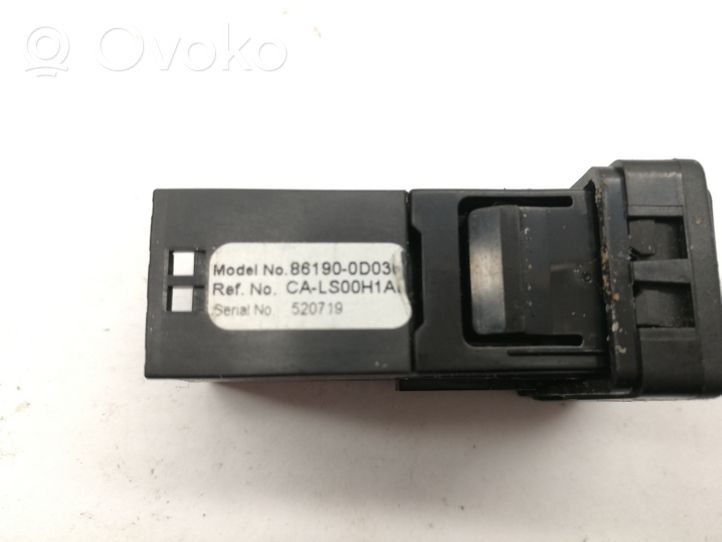 Toyota Verso Connettore plug in AUX 861900D030