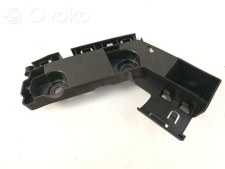 Volkswagen Golf VIII Staffa angolare del supporto di montaggio del paraurti 5H6807393