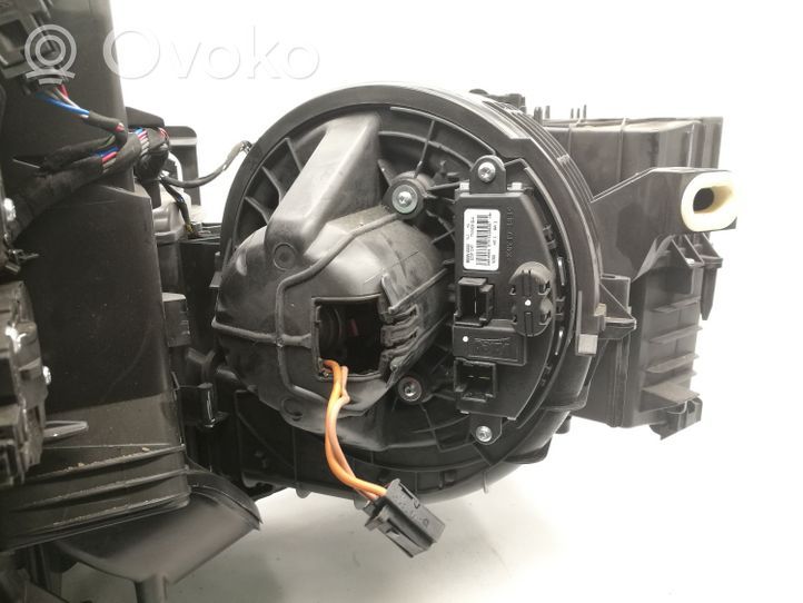 BMW X6 F16 Scatola climatizzatore riscaldamento abitacolo assemblata 
