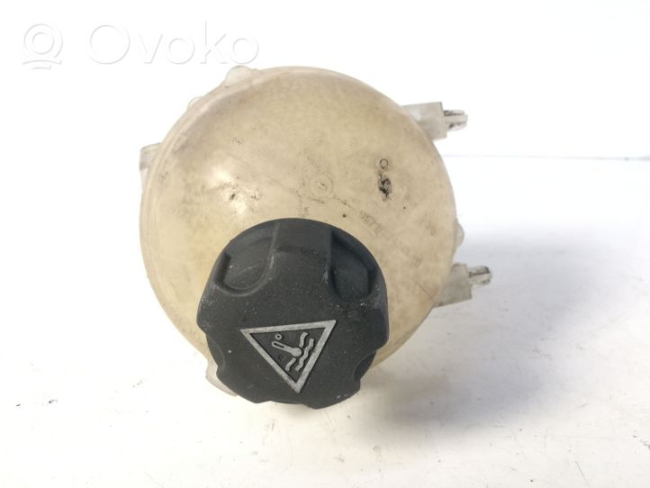 Citroen DS5 Vase d'expansion / réservoir de liquide de refroidissement 9684527680002