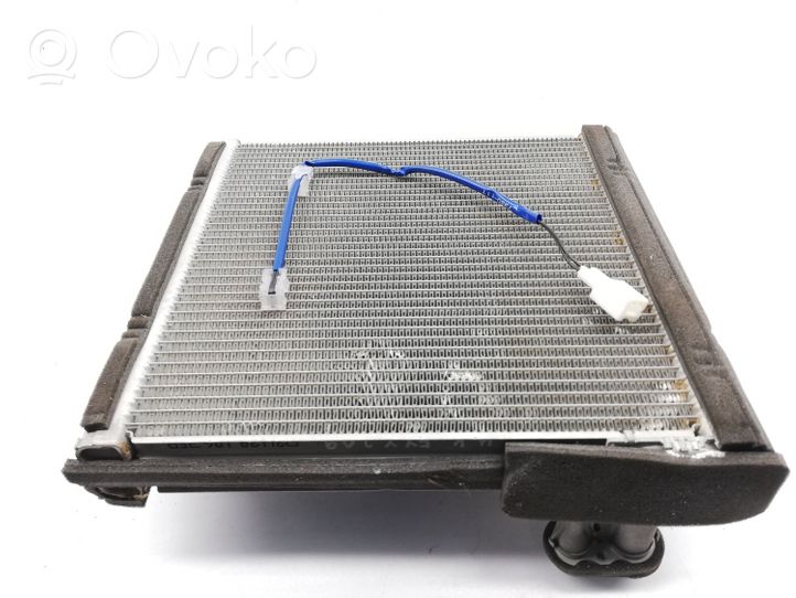 Toyota Prius (XW50) Air conditioning (A/C) radiator (interior) 