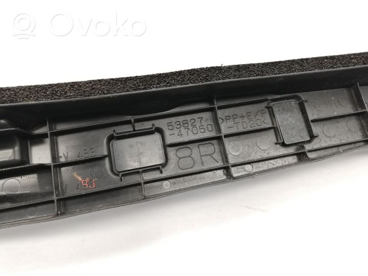 Toyota Prius (XW50) Rivestimento dell’estremità del parafango 5382747050