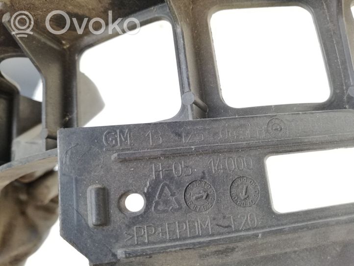 Opel Zafira B Staffa angolare del supporto di montaggio del paraurti 13125043LH