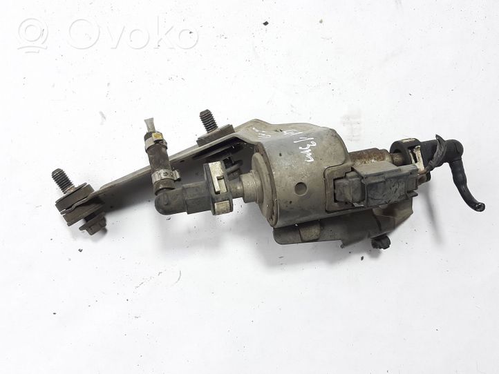 Ford Kuga II Pompe d'injection de carburant à haute pression CV619A407AB