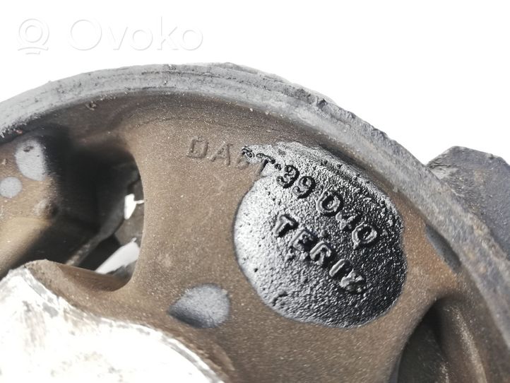 Mazda CX-3 Supporto della scatola del cambio DA6T39040