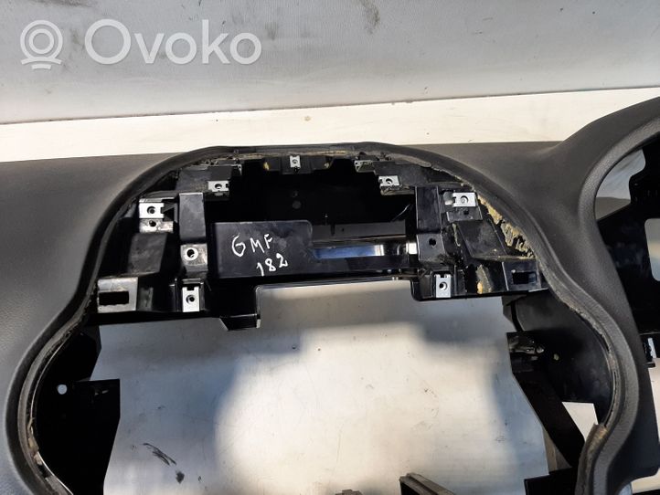 Opel Antara Tableau de bord 06784212