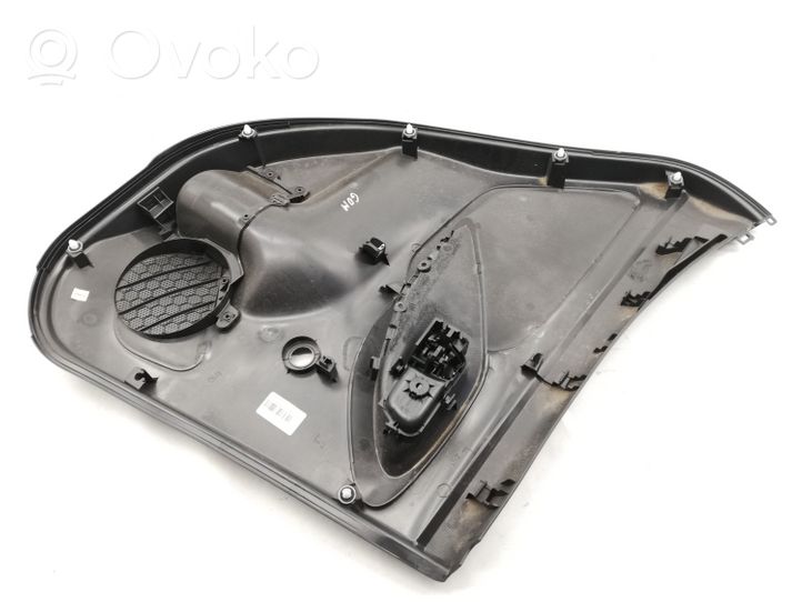 Toyota Yaris XP210 Takaoven verhoilu 67630K0090