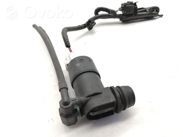 Toyota C-HR Pompe de lave-glace de pare-brise 853300F011