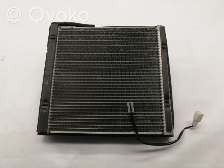 Toyota C-HR Air conditioning (A/C) radiator (interior) 