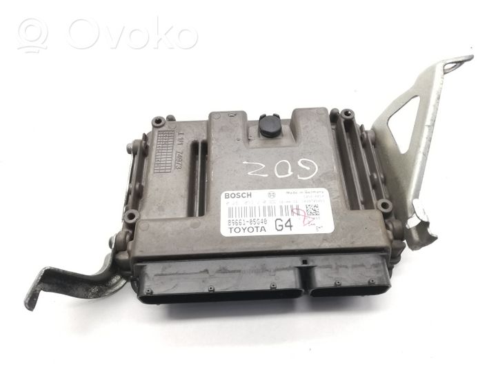 Toyota Avensis T270 Calculateur moteur ECU 8966105G40