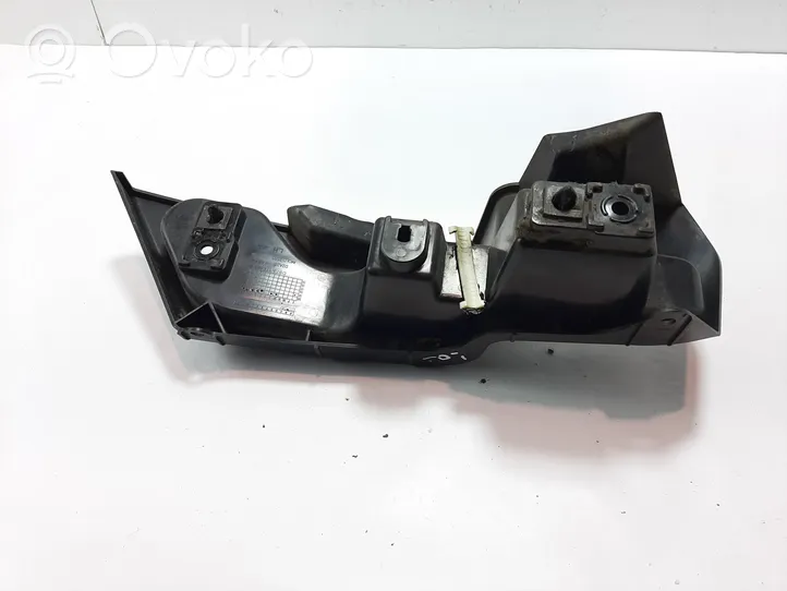 Ford Mondeo MK V Staffa angolare del supporto di montaggio del paraurti DS7317E851B