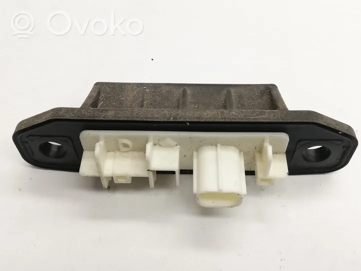 Toyota RAV 4 (XA50) Bouton interrupteur ouverture du coffre 