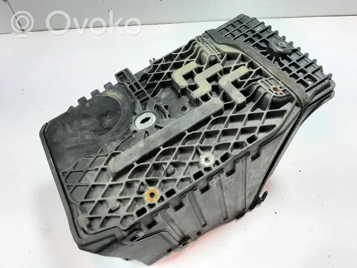 Volvo XC70 Battery box tray 31299867