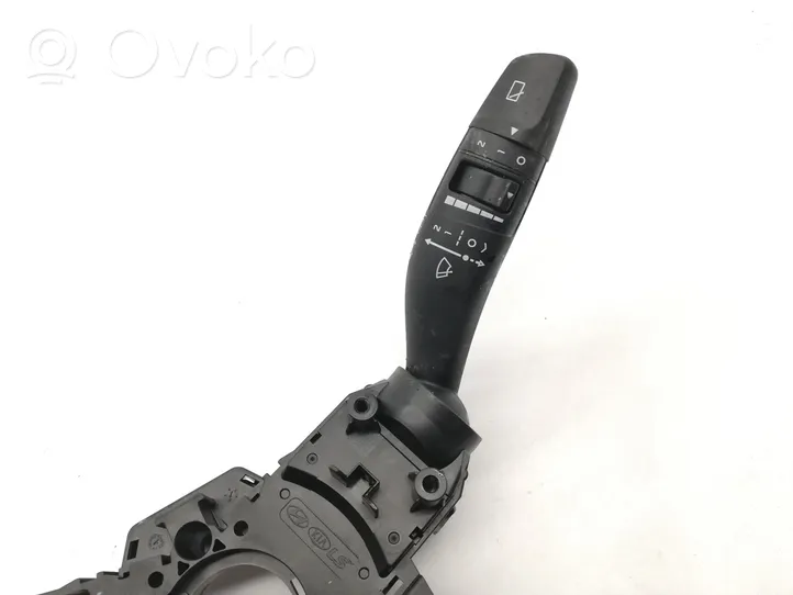 KIA Rio Leva/interruttore dell’indicatore di direzione e tergicristallo 299193184