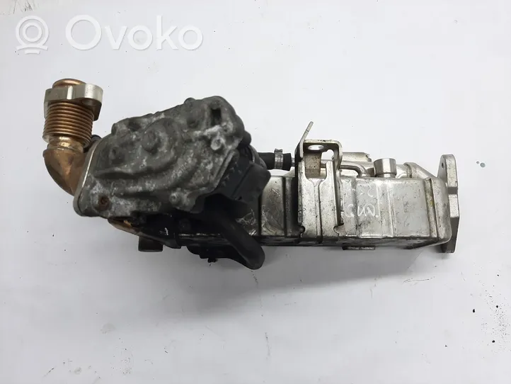 BMW 4 F32 F33 Valvola di raffreddamento EGR 8596444