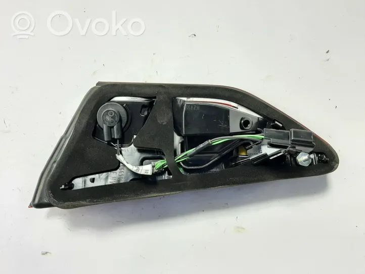 Opel Insignia B Luci posteriori del portellone del bagagliaio 39108791