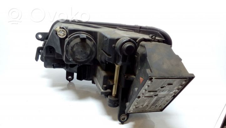 Volkswagen Phaeton Headlight/headlamp 3D0907391B