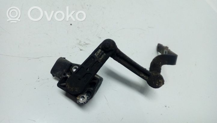 Mercedes-Benz ML W164 Capteur de hauteur de suspension arrière A0105427717