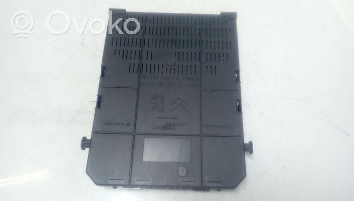 Citroen C4 Grand Picasso Sulakemoduuli 966405878002