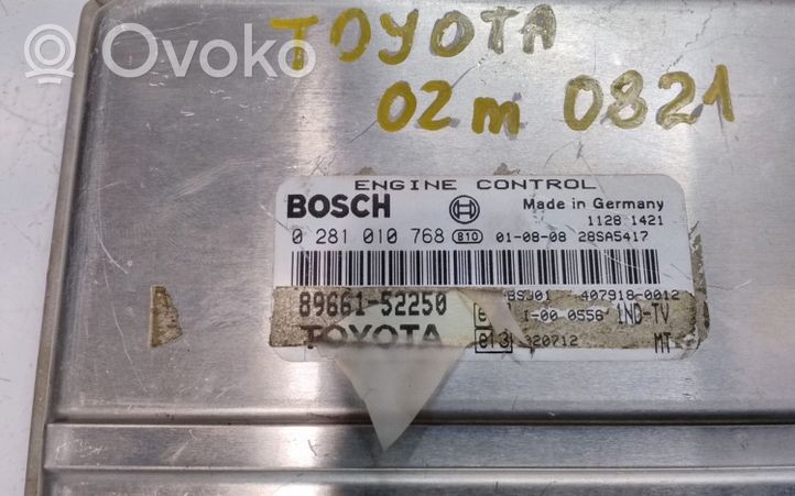 Toyota Yaris Verso Sterownik / Moduł ECU 0281010768