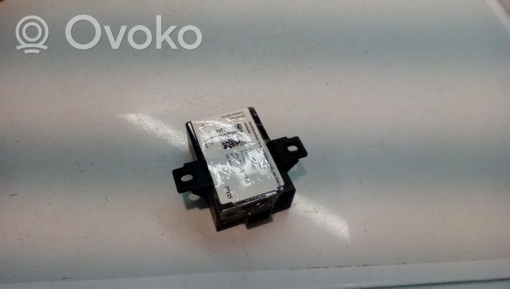 Mitsubishi Carisma Ajonestolaitteen ohjainlaite/moduuli F005V00072