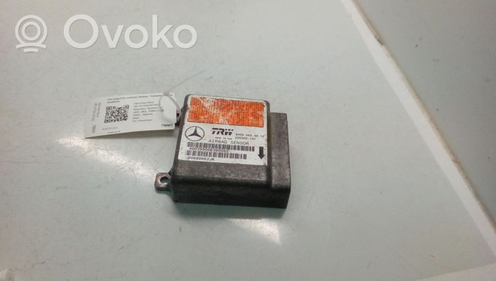 Mercedes-Benz ML W163 Oro pagalvių valdymo blokas A0025424818