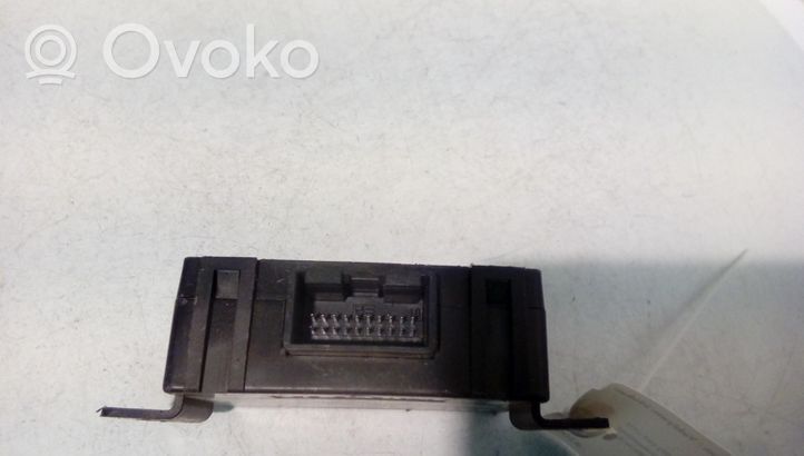 Audi A6 S6 C5 4B Boîtier module alarme 4D0951173D