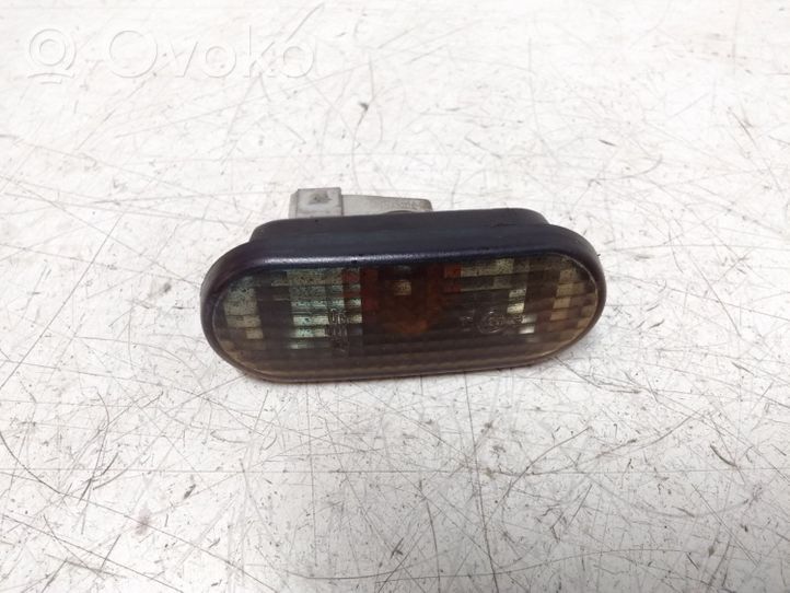 Volkswagen Sharan Lampa oświetlenia tylnej tablicy rejestracyjnej 3A0949117B