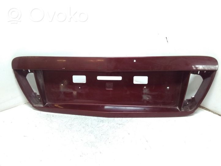 Nissan Primera Support de plaque d'immatriculation 90810AU400